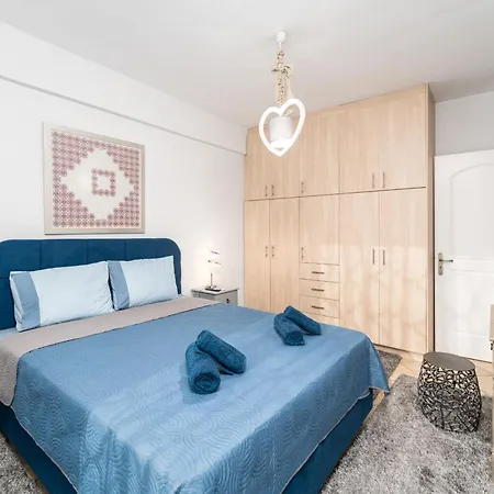 Apartament Colorful *